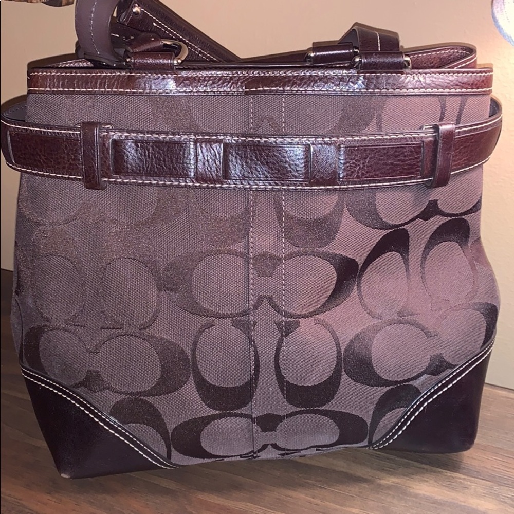 Coach Hampton Python Satchel. Serial # G06j-10264 - image 4